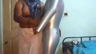 Vithavai Aunty Sex Toys Vachi Full Moodil Enjoy Seikiral